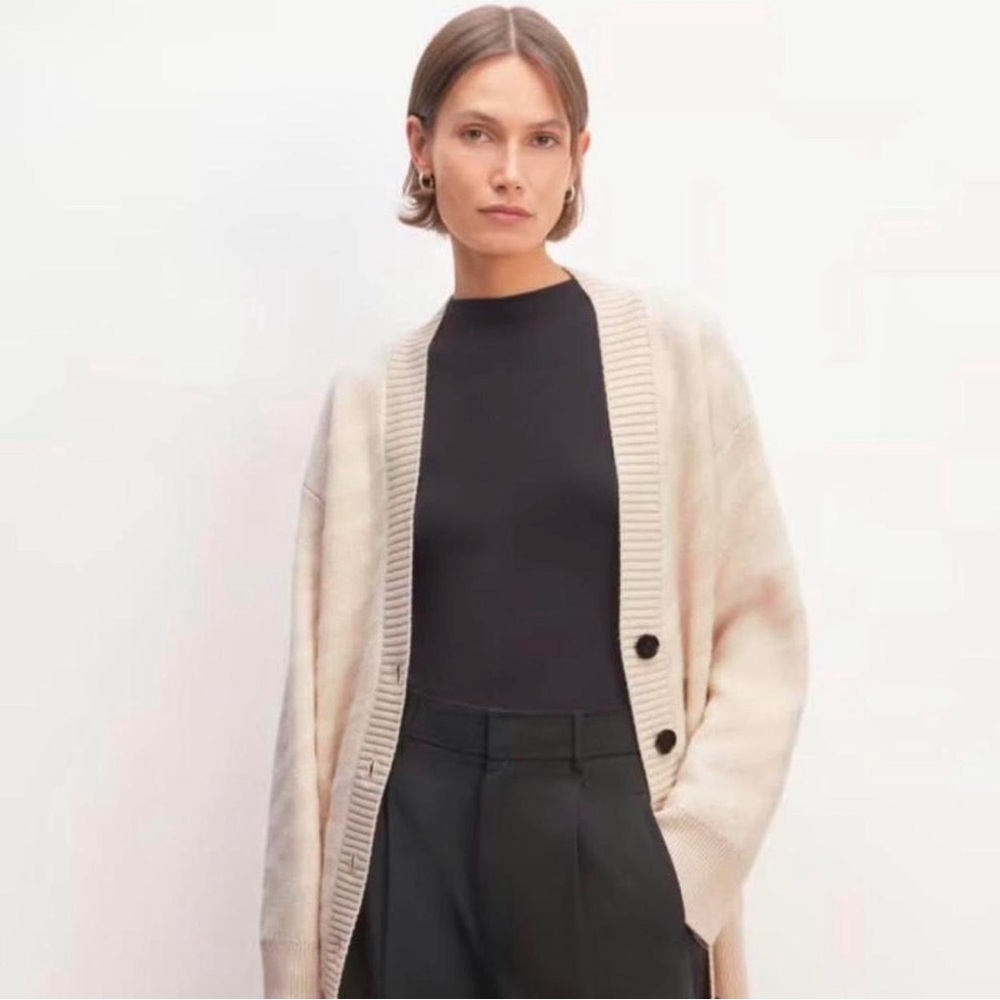 Everlane Women's Cream Cardigan Sweater